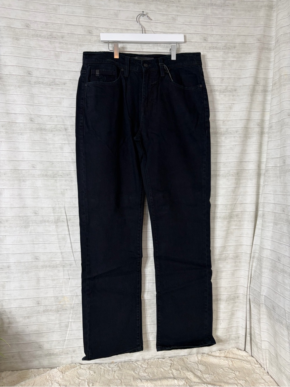 KanCan Men's Black Straight Jeans(A267)
